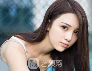 雙眼皮有多重要?熱巴、趙薇90%的女明星，雙眼皮全是人工的