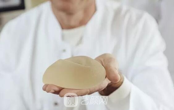 隆胸不是越大越美，這些要素更重要！